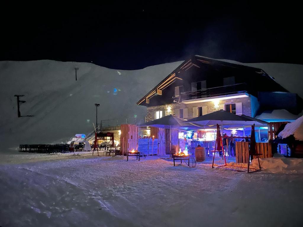 فندق Refuge Le Marcheuson ليه كروسيت المظهر الخارجي الصورة